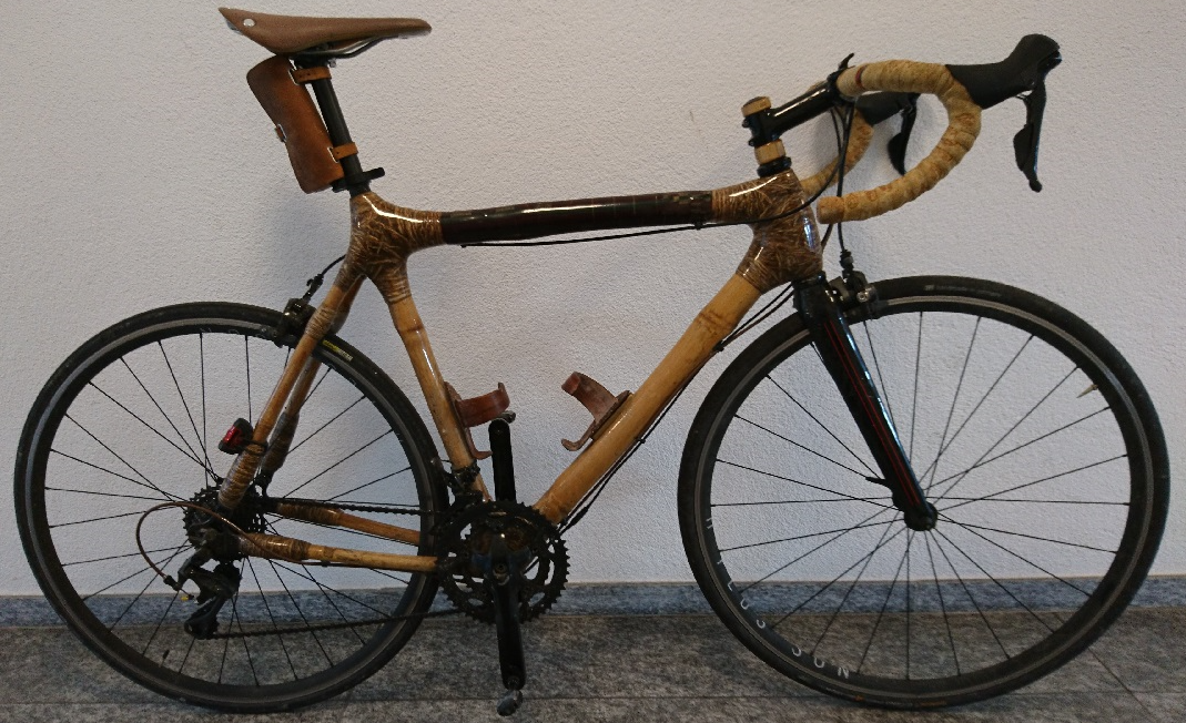 Bamboo road bike assembled by Boomers